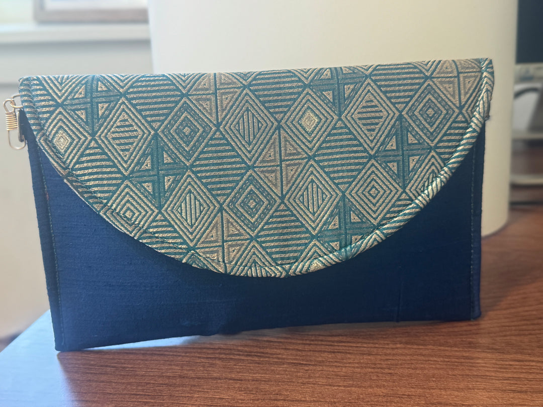 Clutch bags: Blue Gold Designer Clutch bags