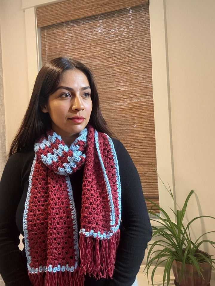 Maroon & Blue Handmade Woolen Scarf