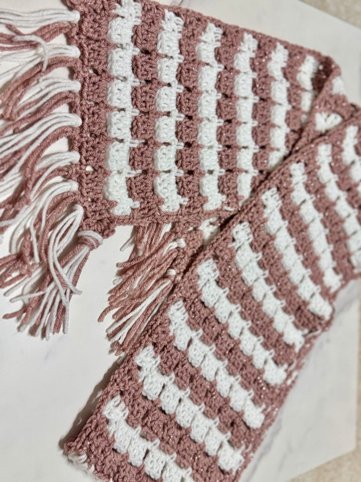 White & Mauve Handmade Woolen Scarf