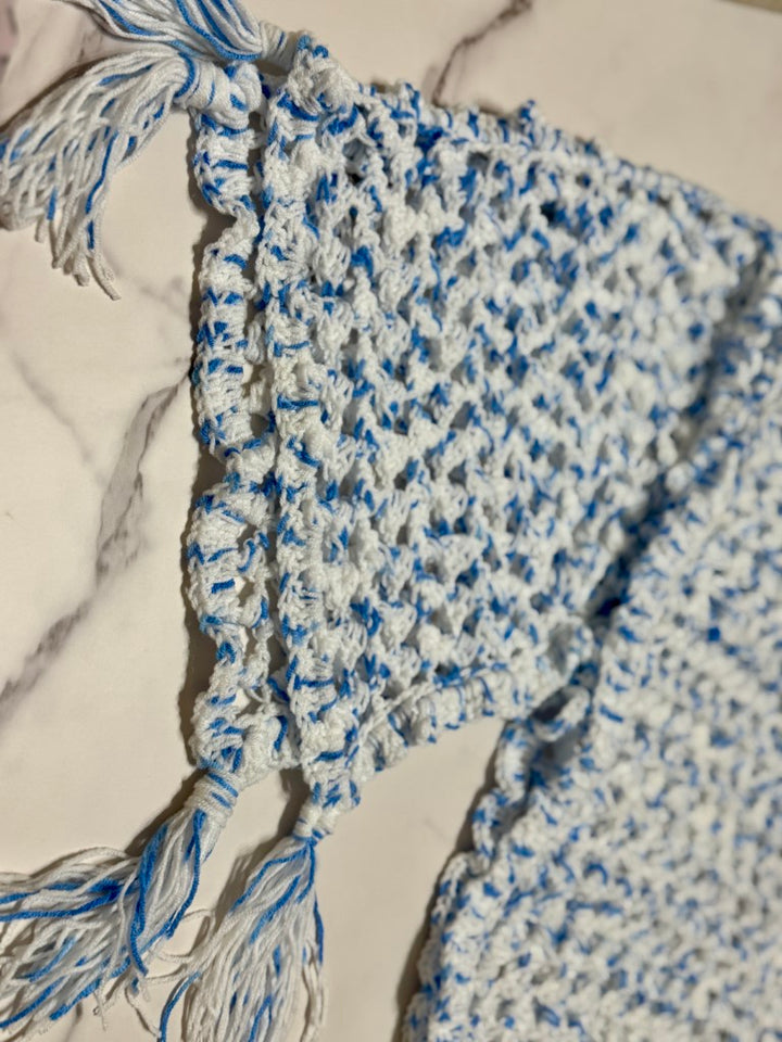 White & Blue Handmade Woolen Scarf