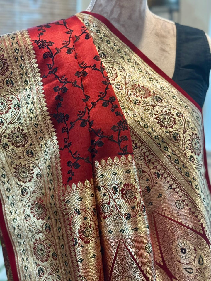 Red Banarasi Tanchoi Silk Saree