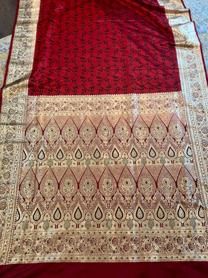 Red Banarasi Tanchoi Silk Saree