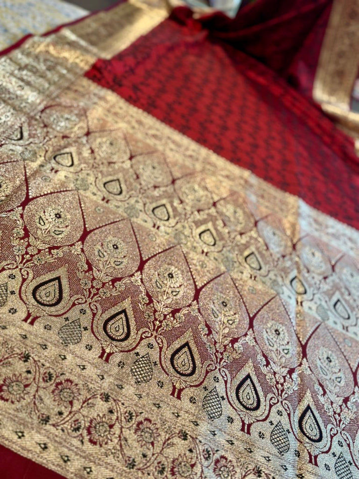 Red Banarasi Tanchoi Silk Saree