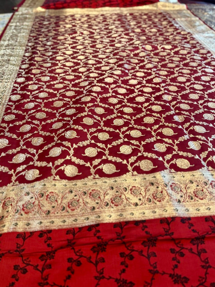 Red Banarasi Tanchoi Silk Saree