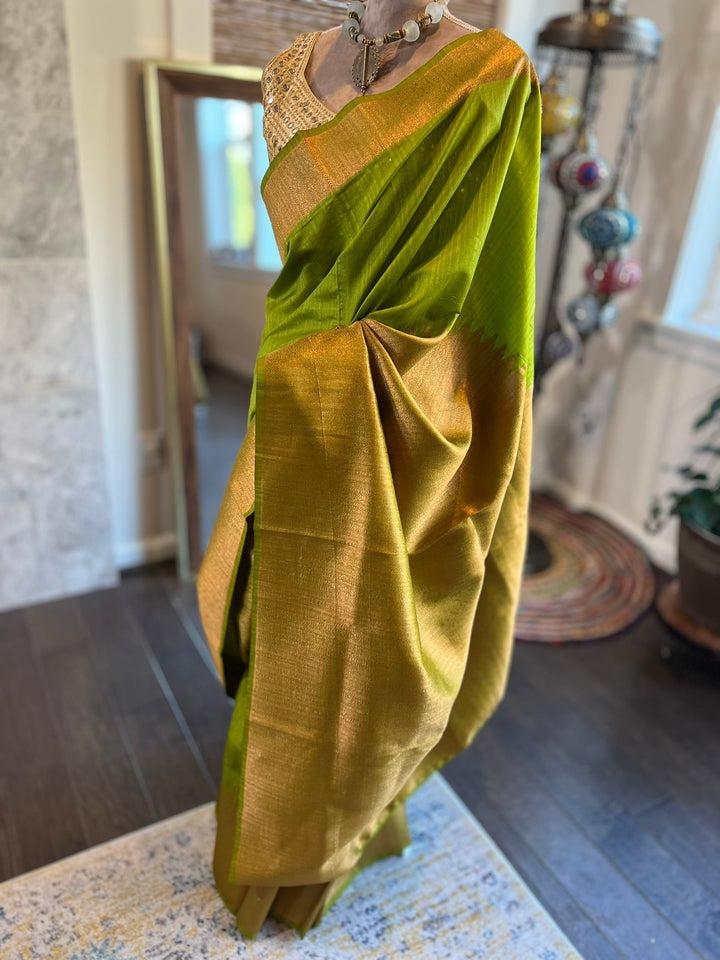 Parrot Green Matka Silk Skirt Border