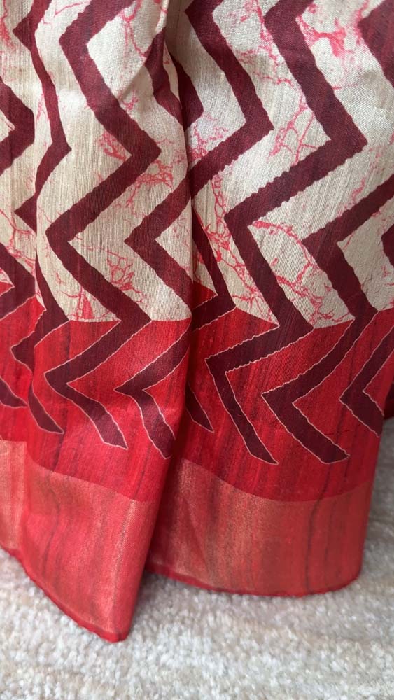 Red & Off-White Tussar Silk Saree