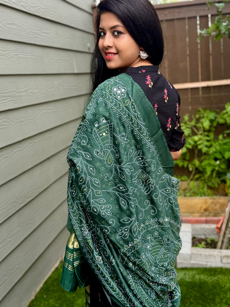 Green Bandhani Printed Dupatta w/ Mirror work