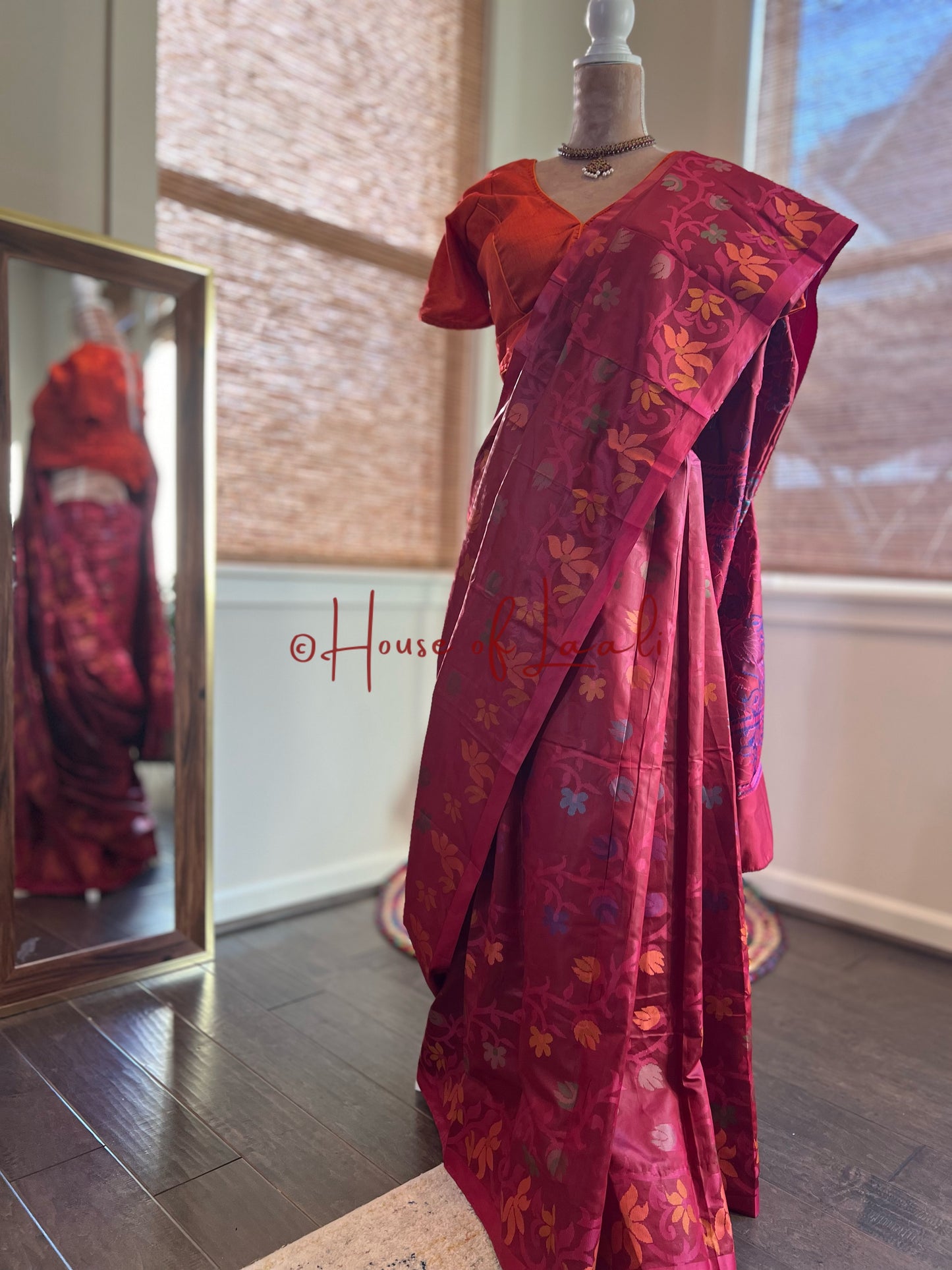 Red Bangalore Silk Saree (Without blouse piece)